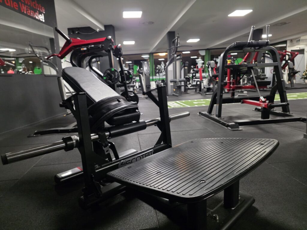 Fitnessstudio Obrigheim Geraetetraining 3